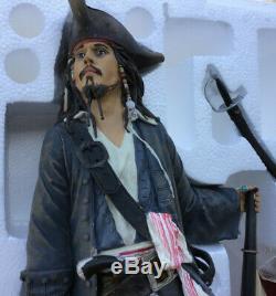 Disney Store Exclusive Jack Sparrow 22 Hand Painted Resin Statue figurine withbox