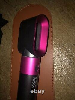 Dyson airwrap volume shape. Excellent Condition, Barely Used